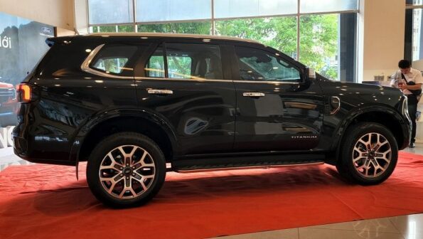 than-xe-ford-everest-2023-moi-nhat-798×451